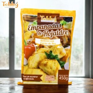 Empanadas de Hojaldre Rellenas con Carne Mechada de res
