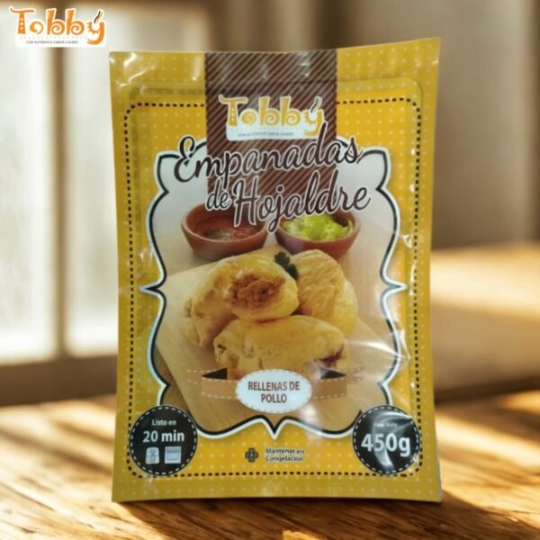 Empanadas de Hojaldre Rellenas con Pollo